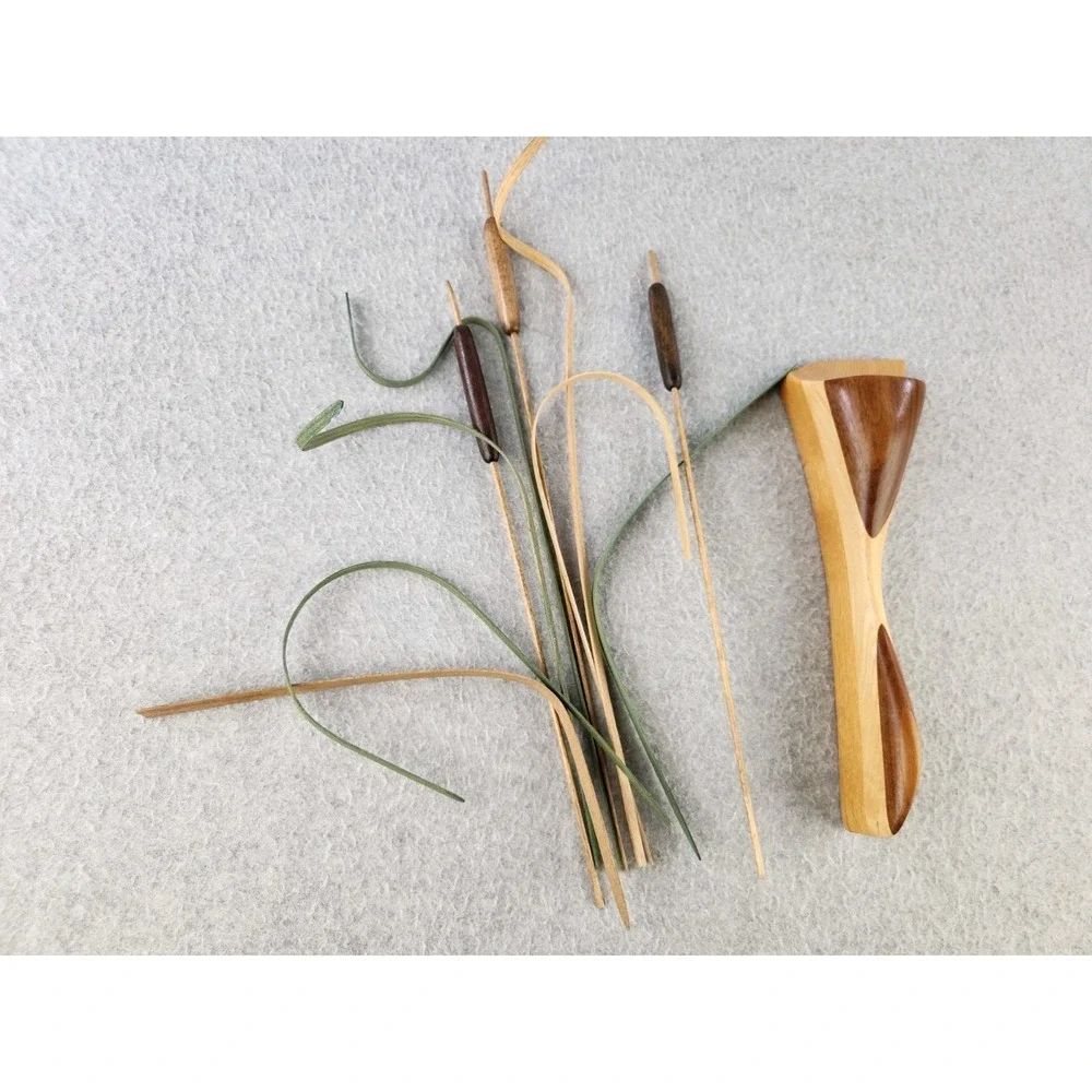 Wooden Wildflower Art Wall Hanging Decor Wood Cattails Pond Vase 3D Bulrush